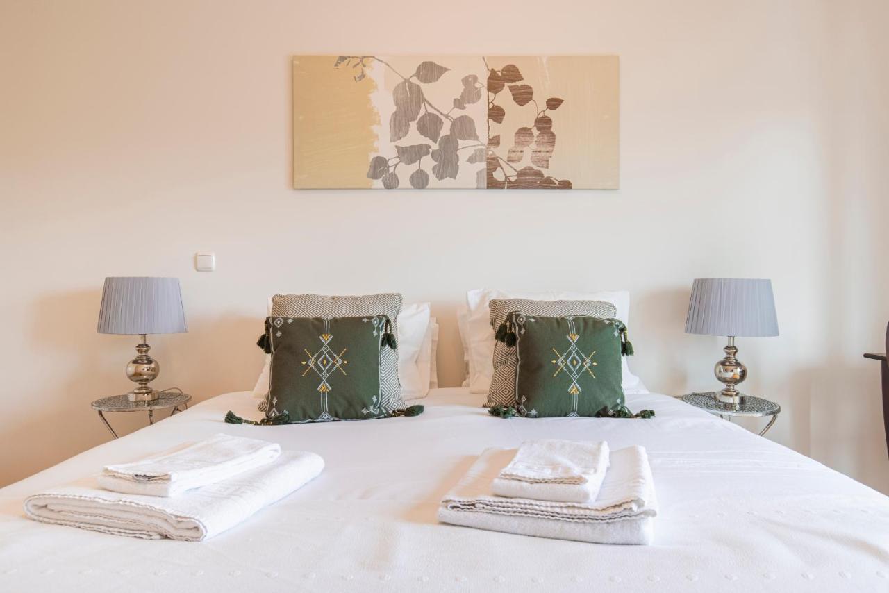 Fancy Apartment W/Metro At Doorstep By Lovelystay Лиссабон Экстерьер фото