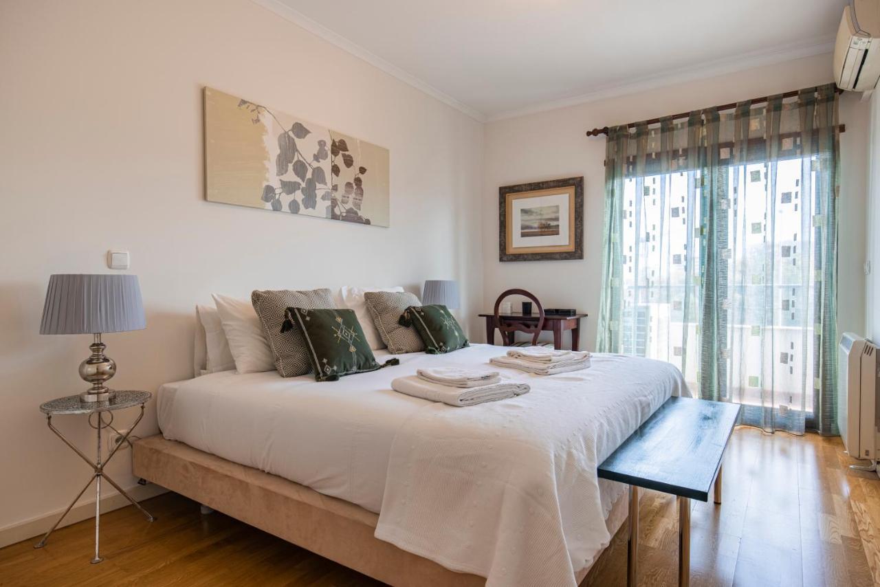 Fancy Apartment W/Metro At Doorstep By Lovelystay Лиссабон Экстерьер фото